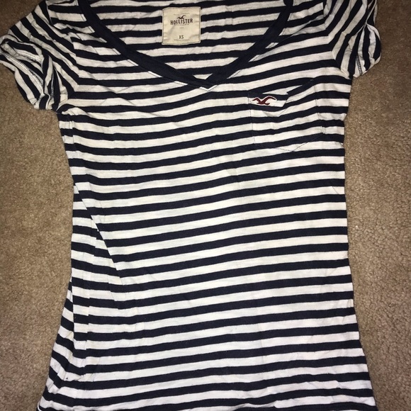 Hollister striped top - Picture 1 of 1